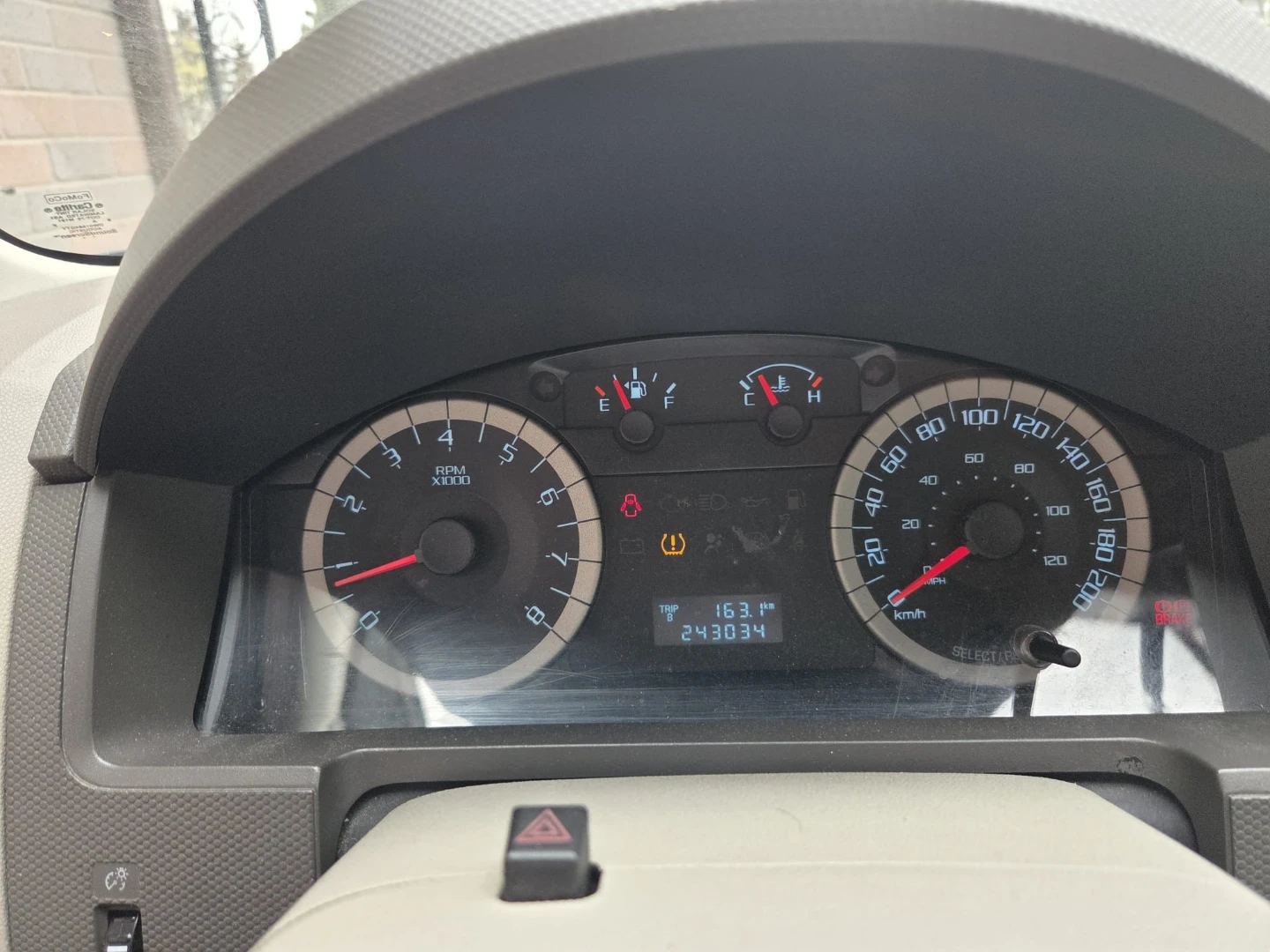 Ford Escape 2010 SUV As is - photo 4