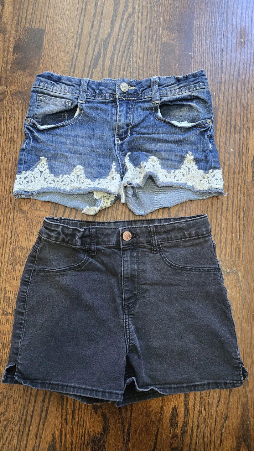 5 pairs of girls' denim shorts 10-12Y - photo 3