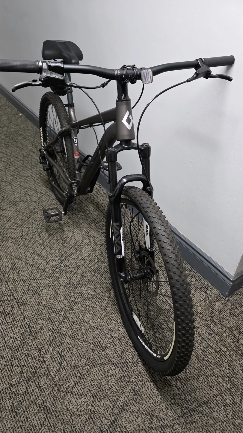 Diamondback Mountain Bike - photo 4