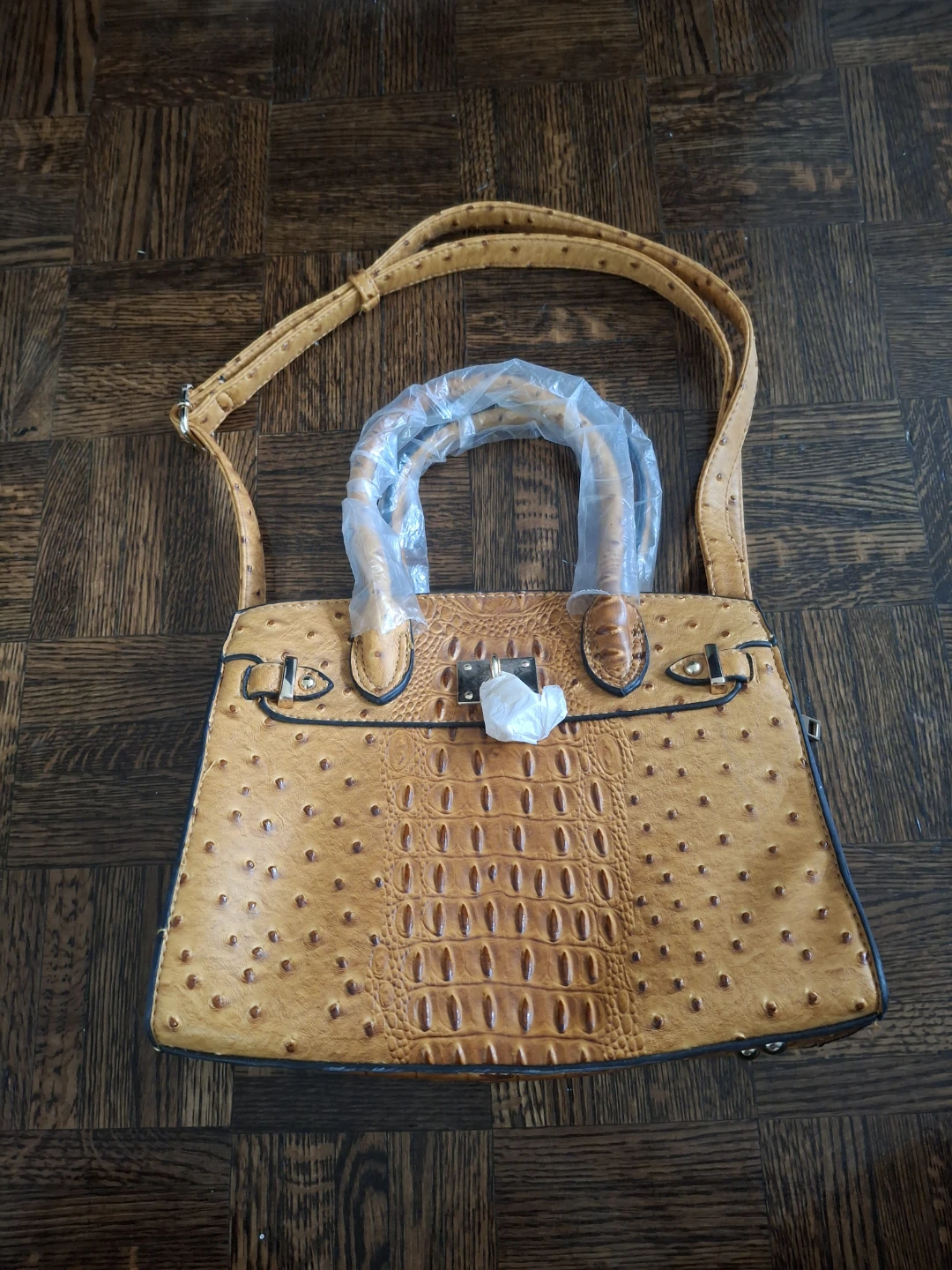 New. Tan Faux Leather Handbag with Crocodile & Ostrich Texture - photo 2