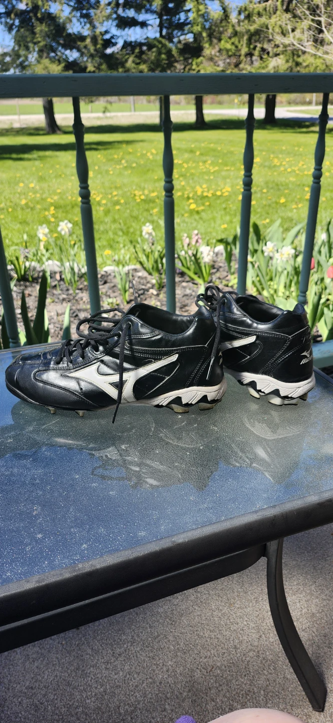 Mizuno "Spike Franchise" Baseball Cleats - Size 11 - photo 4