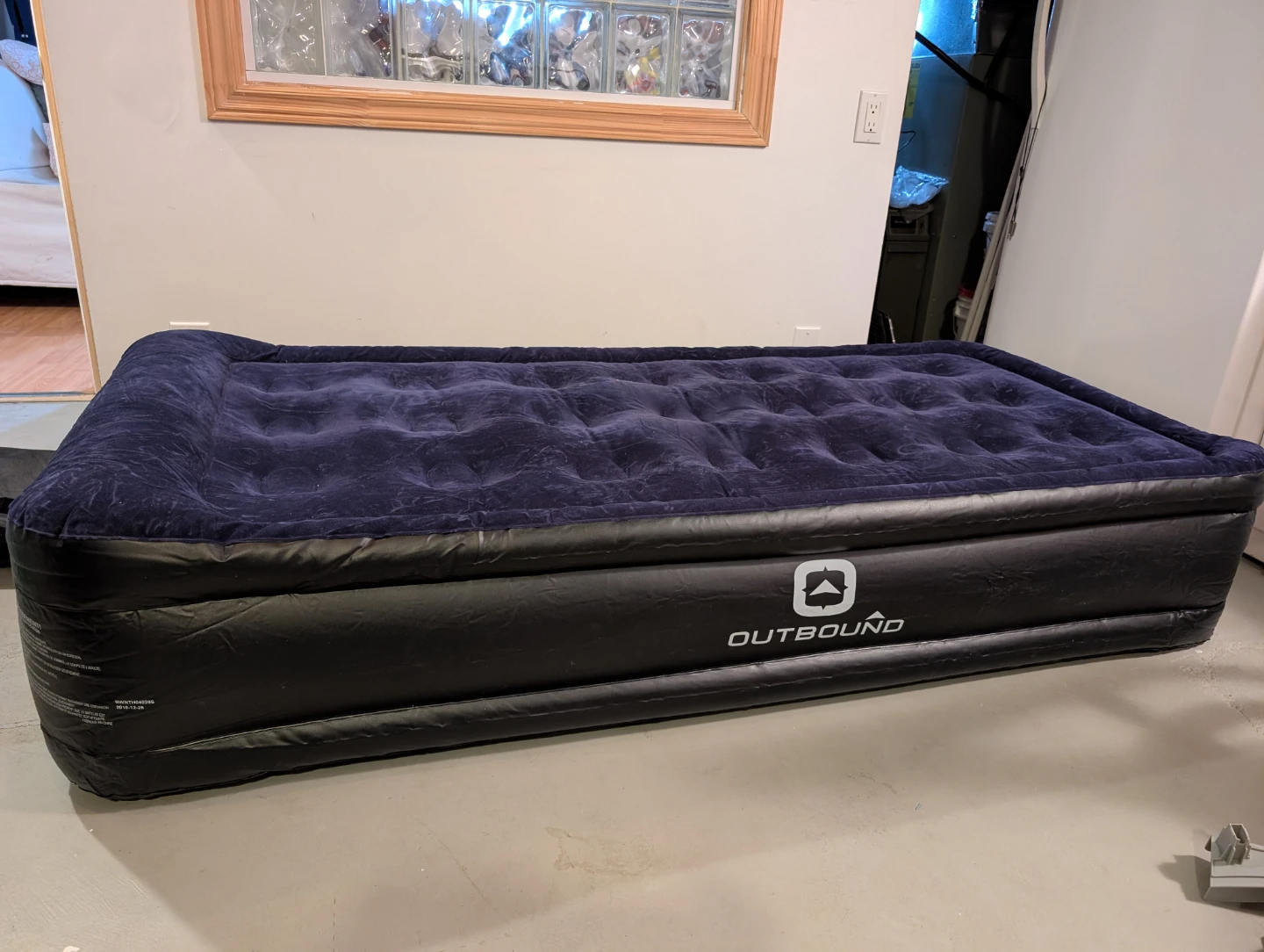 Inflatable Mattress - Twin size
