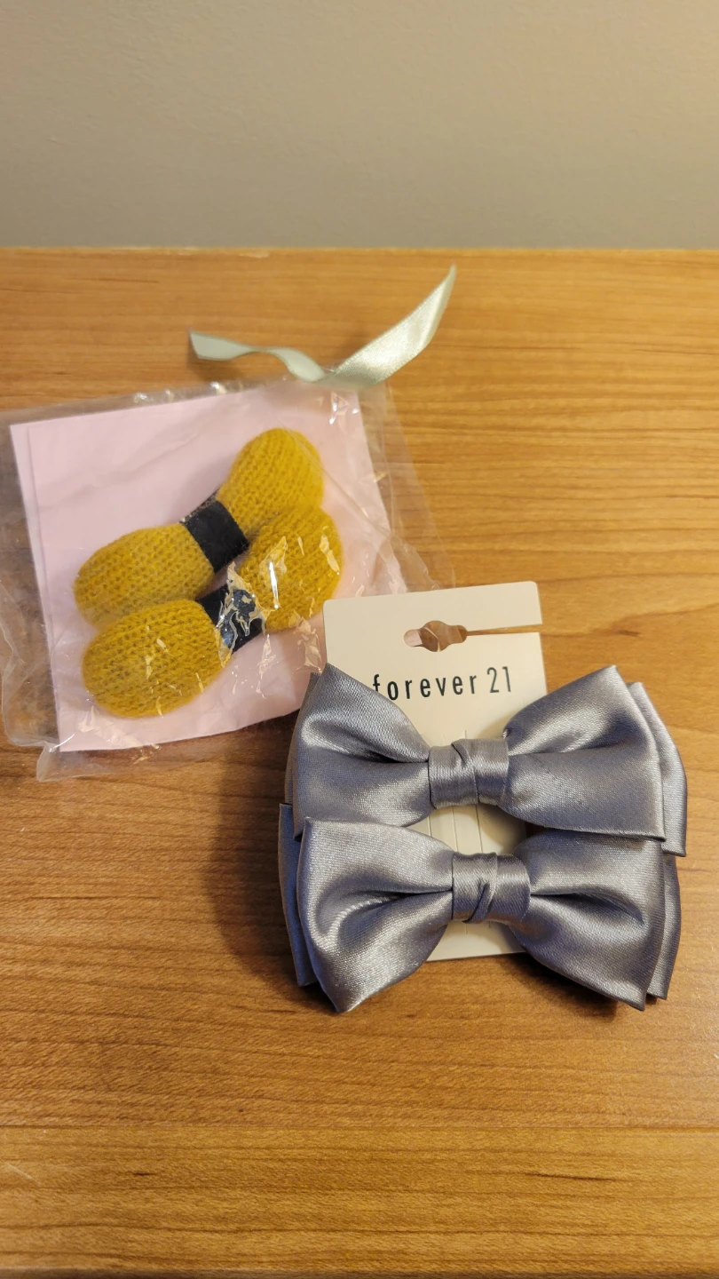 Forever 21 Silver Bow Hair Clips & Yellow Hair Clips