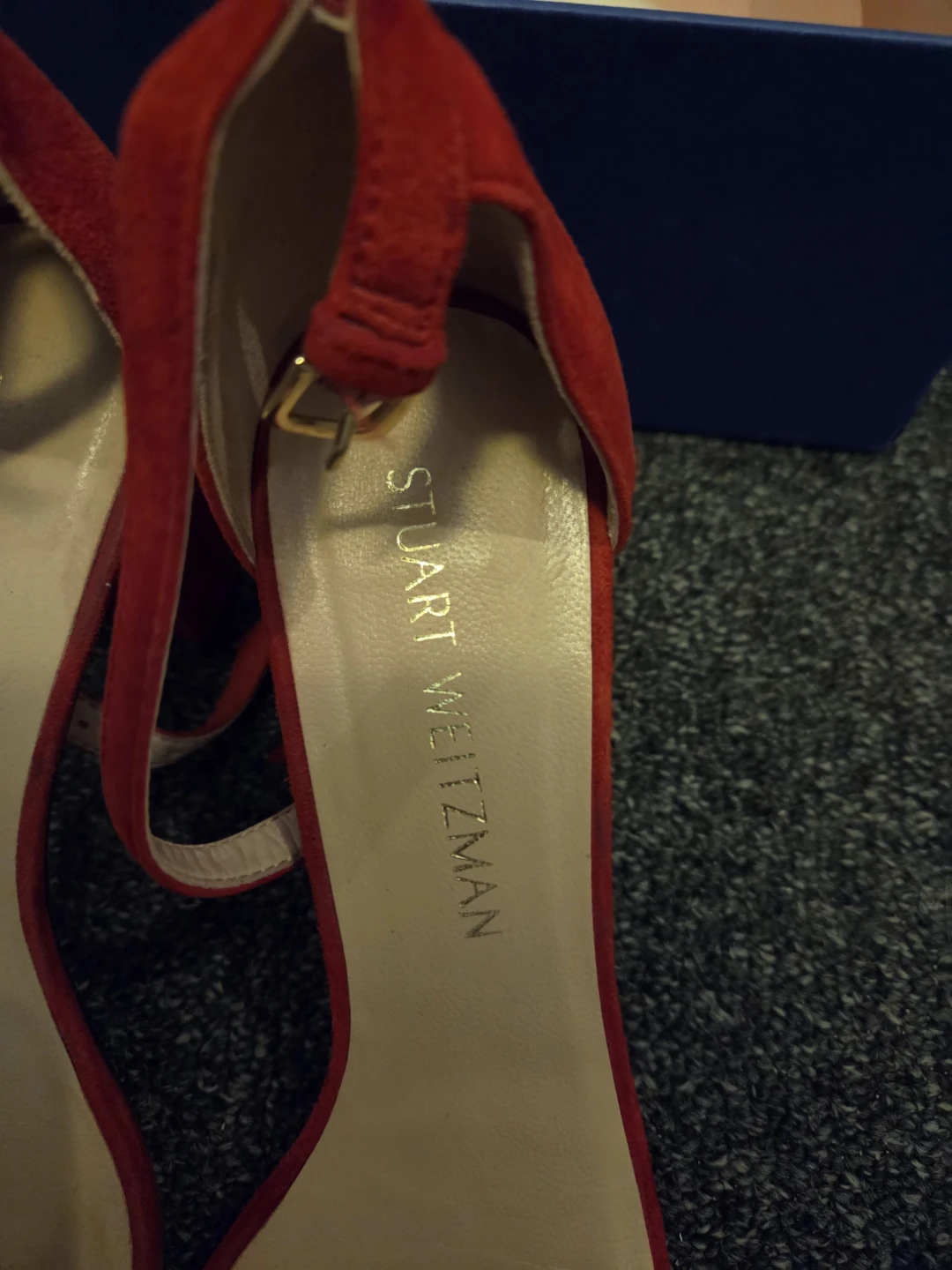 Stuart Weitzman Red Suede Heels Size 7 - photo 3