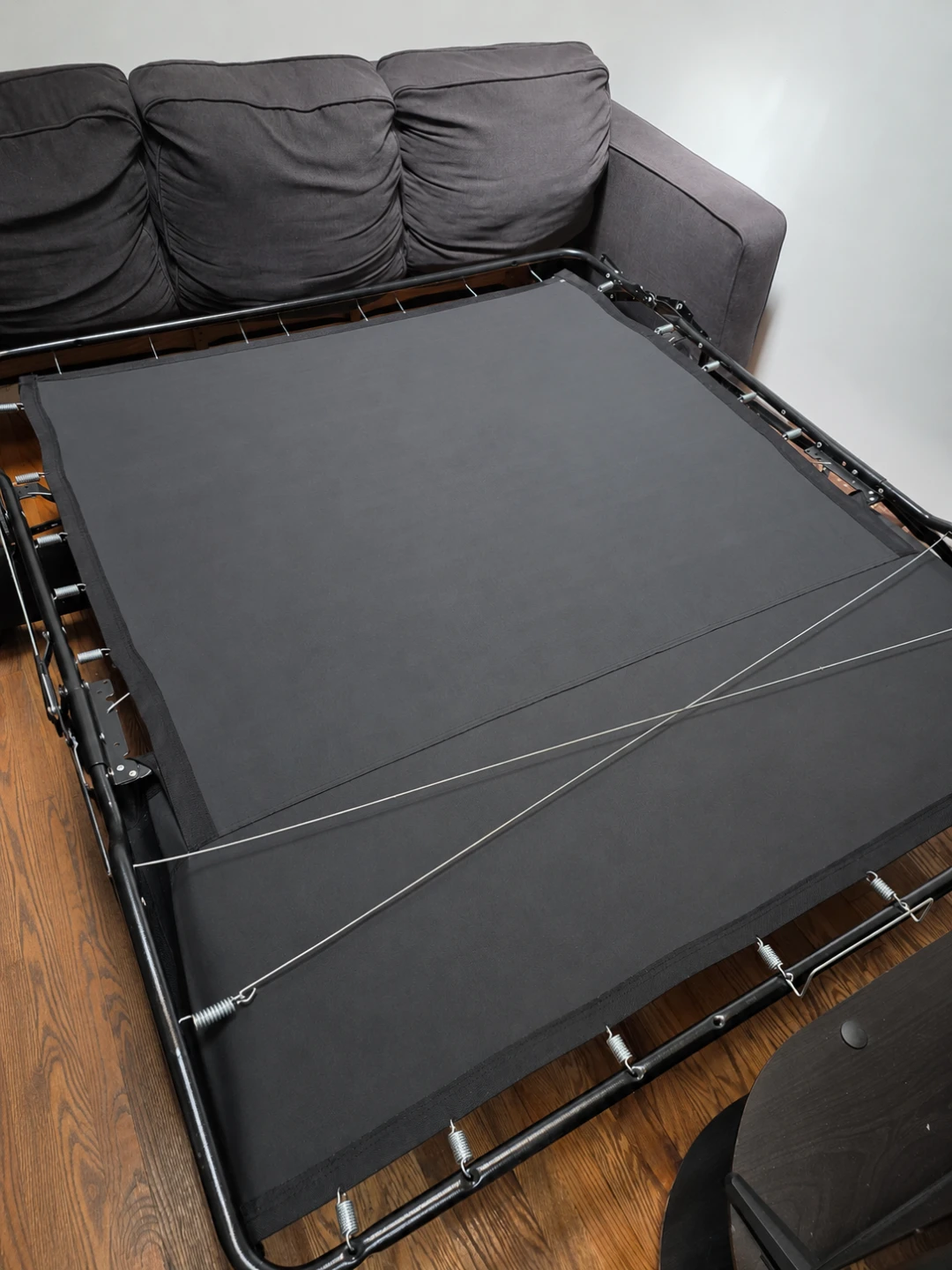Couch with foldable bed inside - photo 2