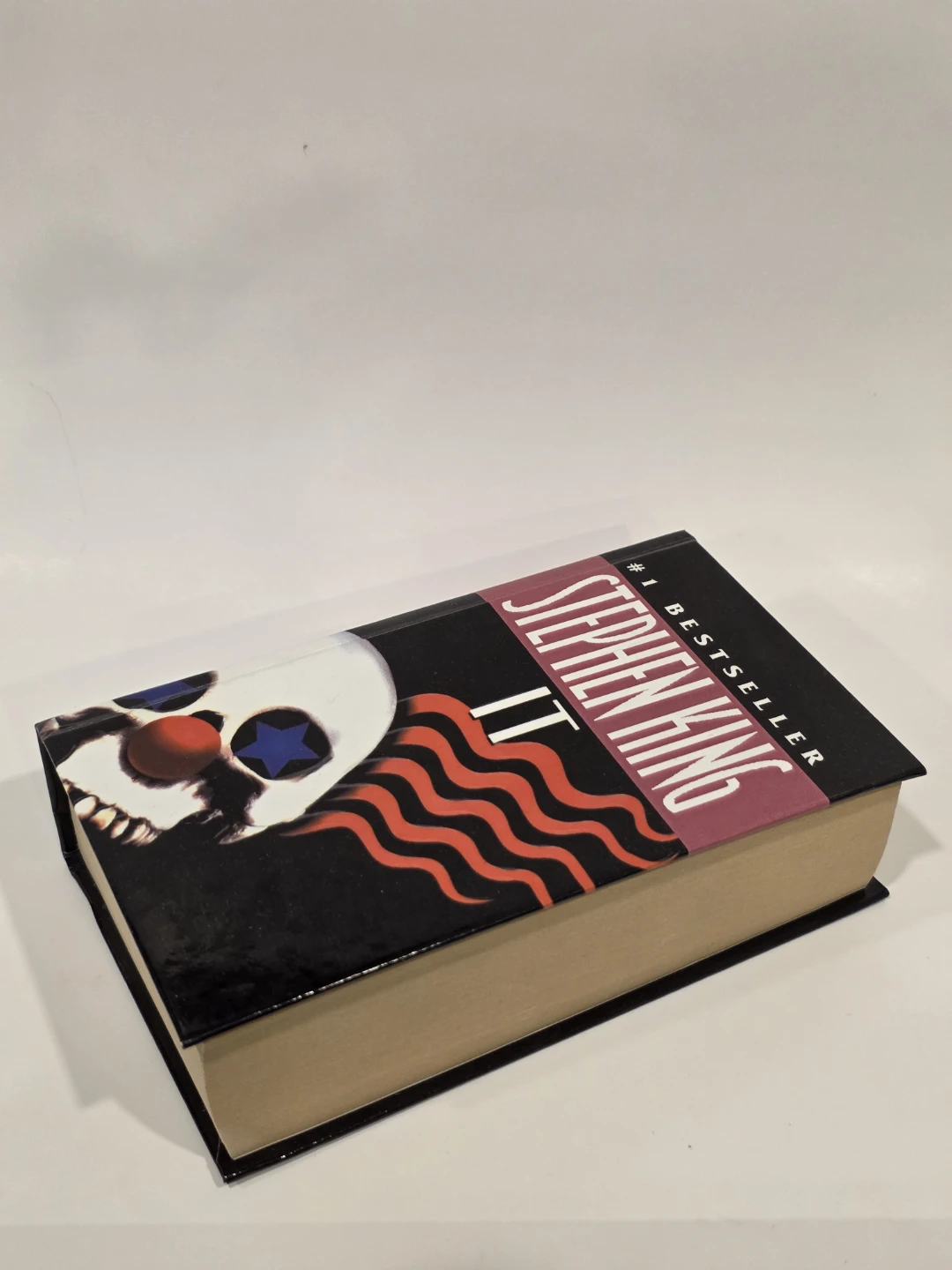 IT Stephen King Signet Books 1980's print Hardcover Bestseller - photo 2