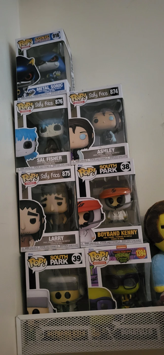 Funko Pops / Sally face / South Park / Sonic / TMNT