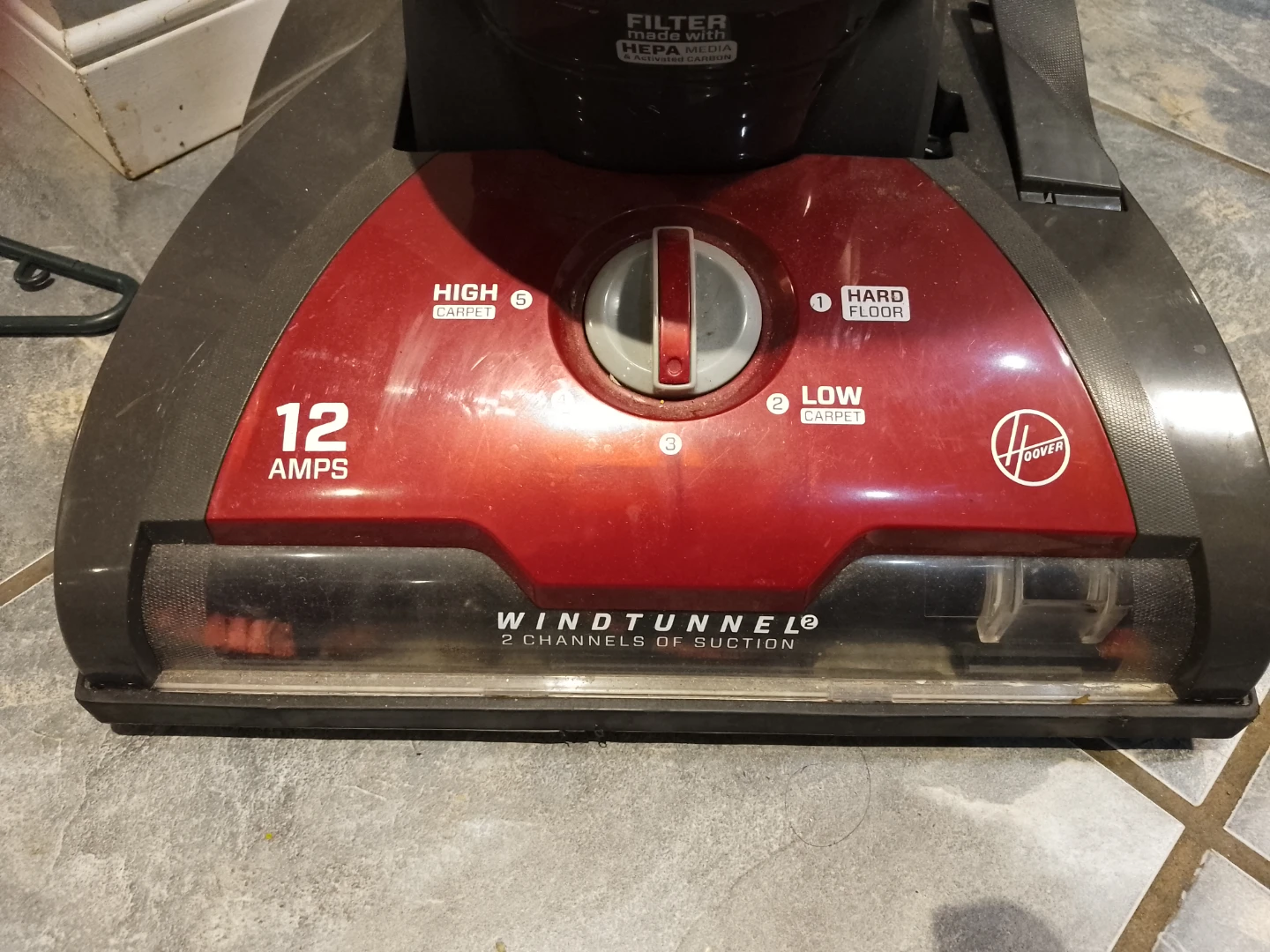 12AMPS Vacuum cleaner perfect for carpet cleanup - photo 3