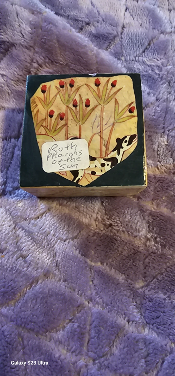 Decorative Box - "Pharaohs of the Sun"