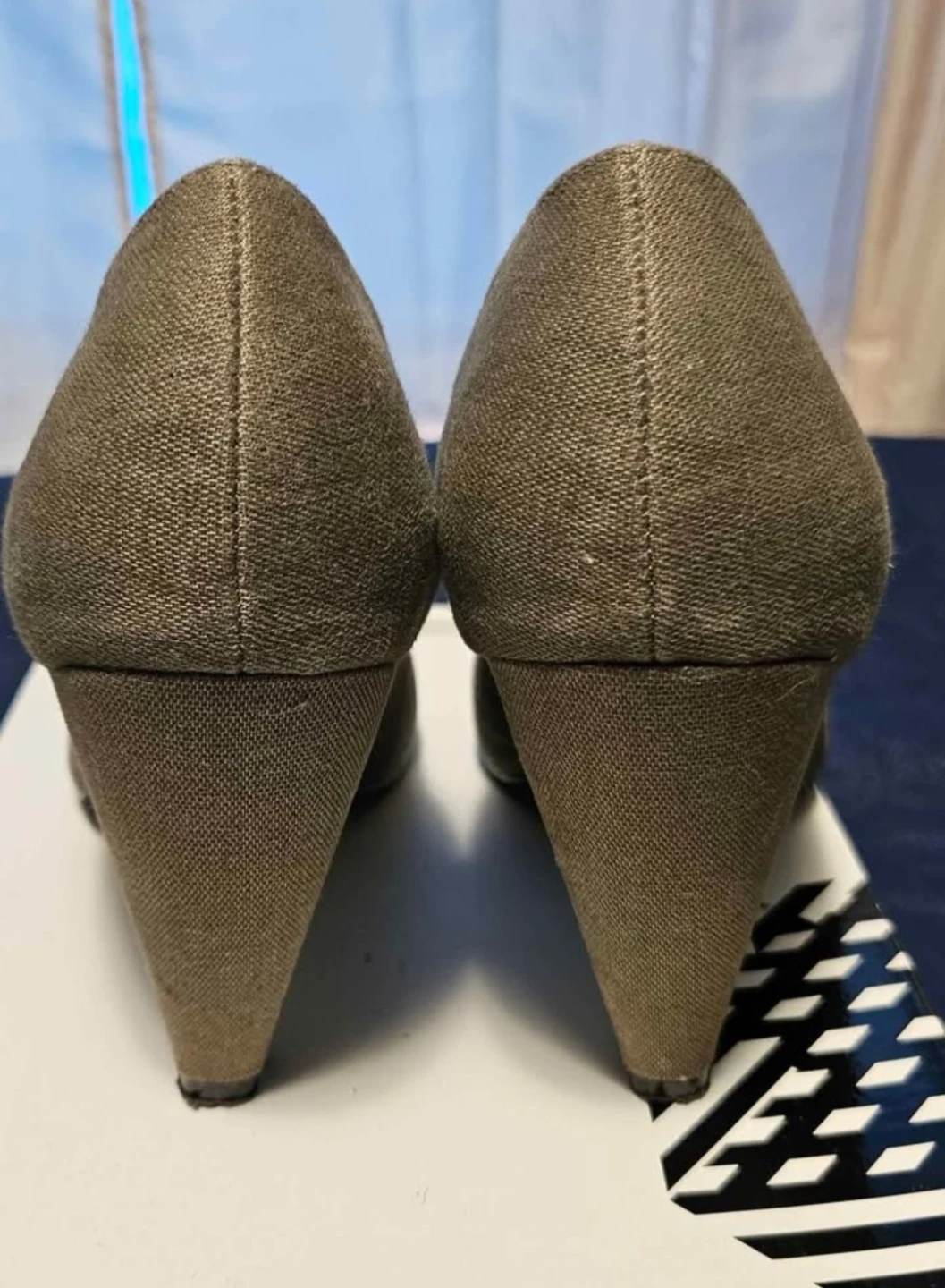 Grey Canvas Block Heel Pumps - photo 3