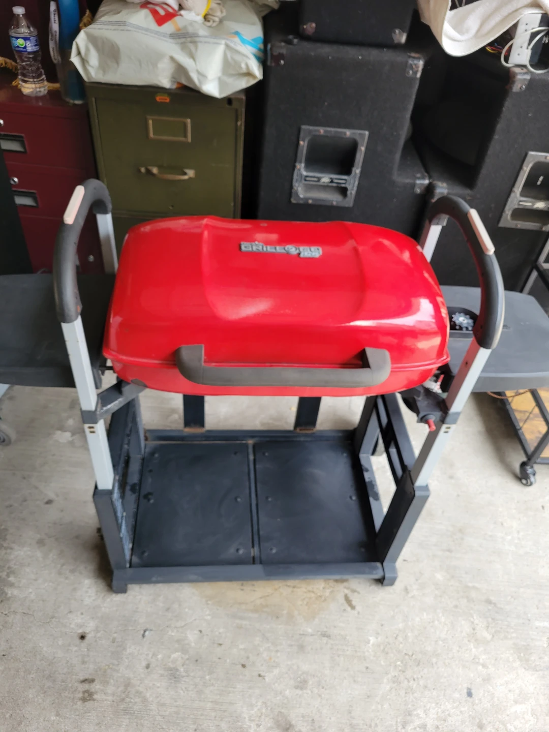 Char-Broil Grill2Go Red Portable Propane Grill