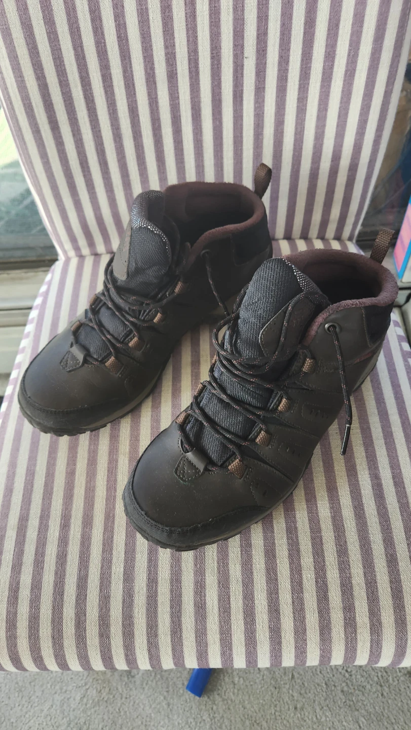 Columbia Techlite Hiking Boots Men's Size 9