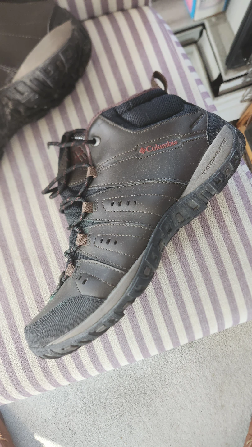 Columbia Techlite Hiking Boots Men's Size 9 - photo 2
