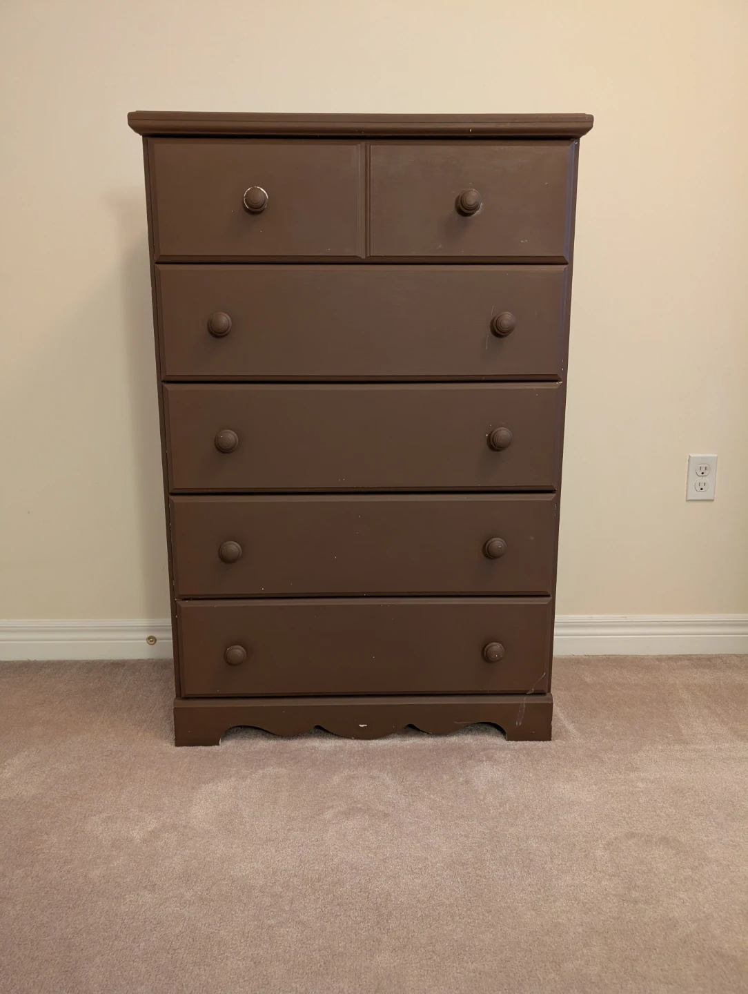 Brown 6-Drawer Dresser