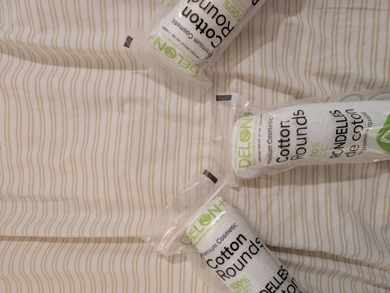 300 Cotton Rounds Cosmetic Swab Pads - photo 3
