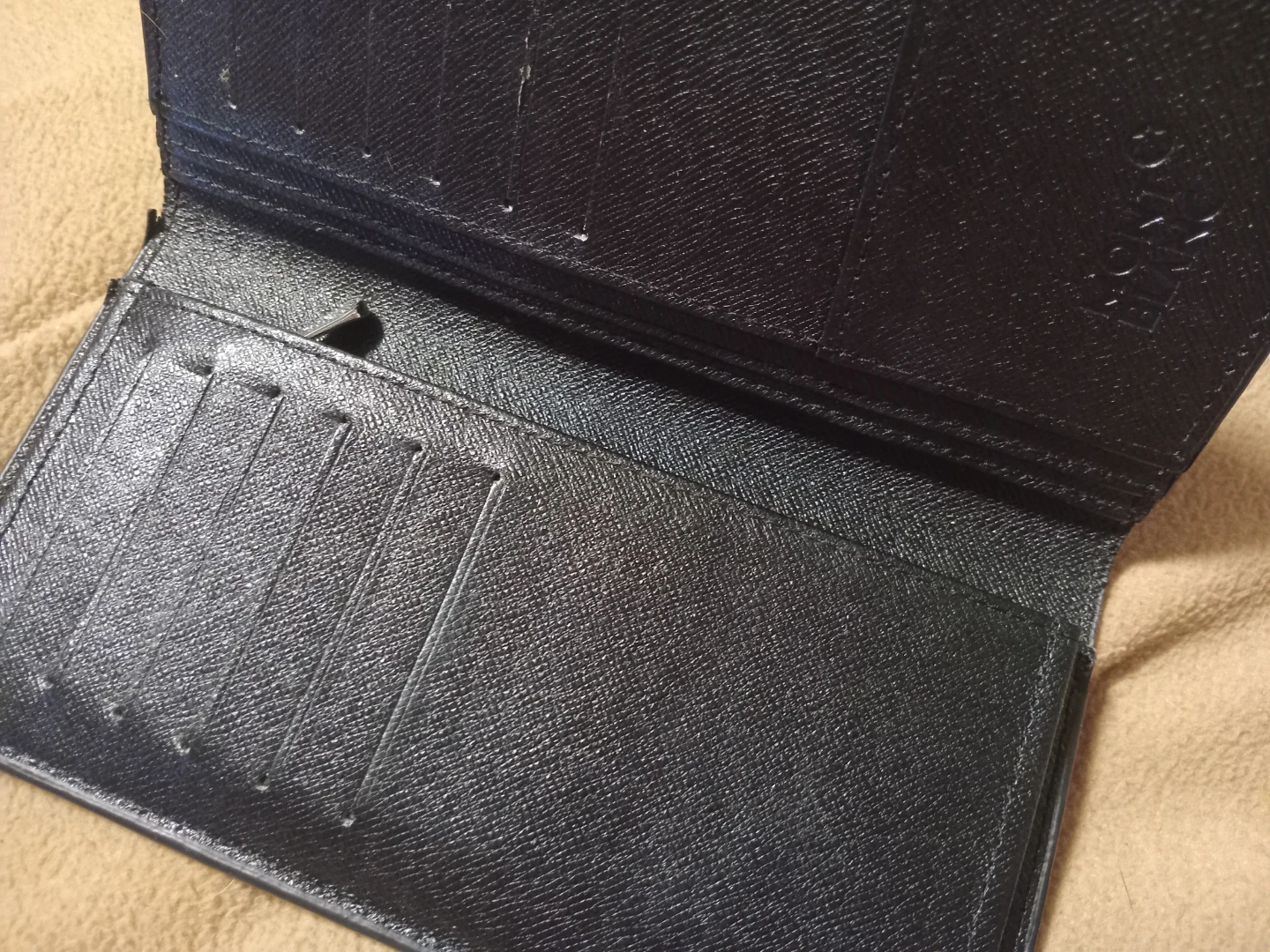Montblanc Black Leather Bifold Wallet - photo 2