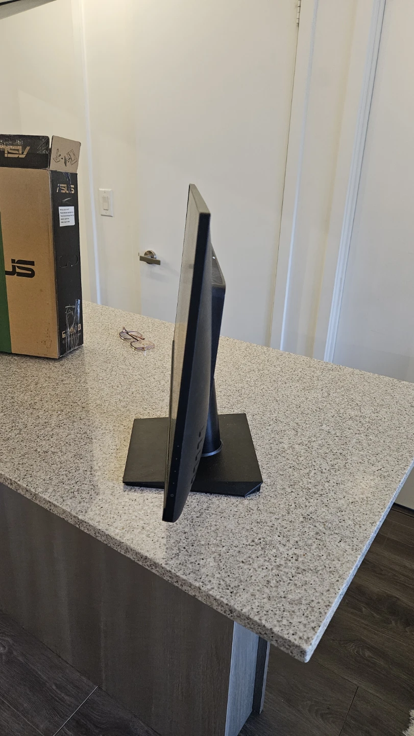 ASUS Monitor - photo 4