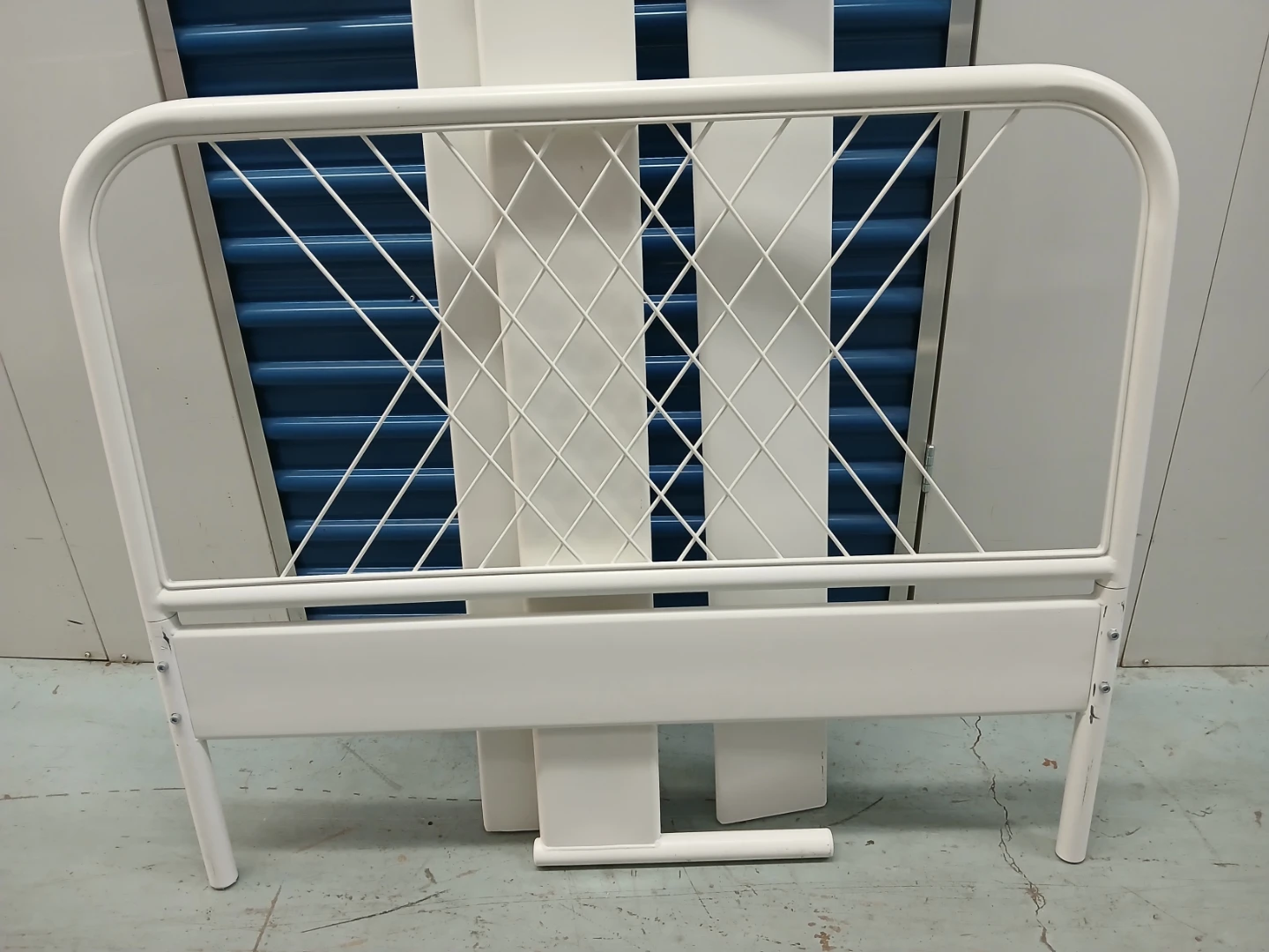 Twin size bed set frame - photo 5