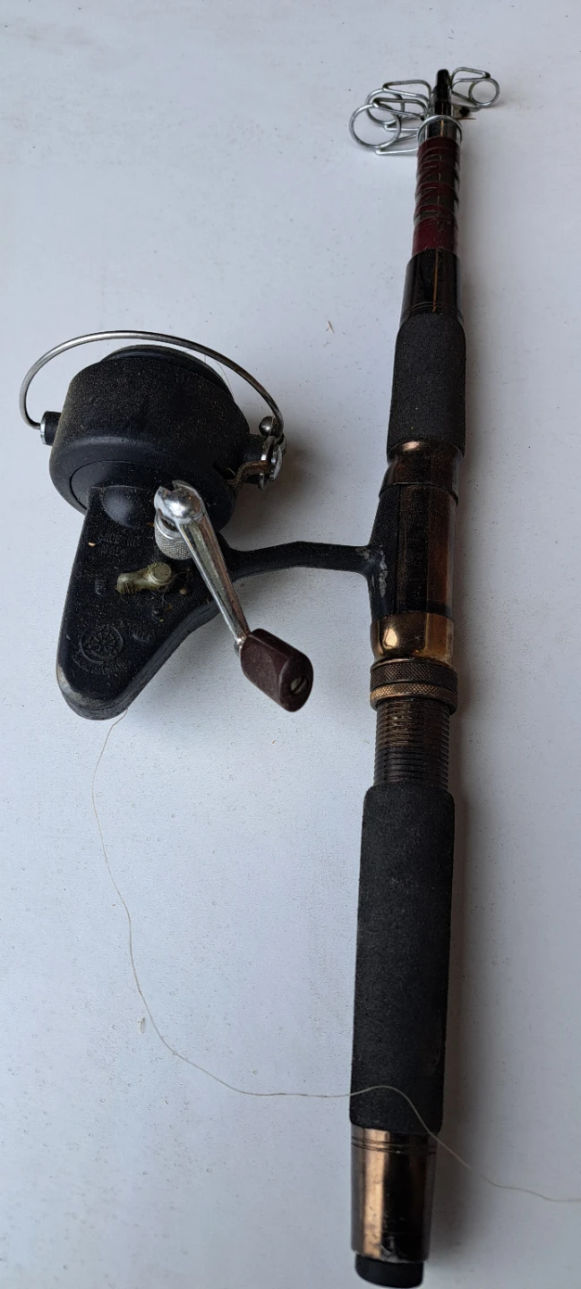 Cargem 600 Emprereur Fishing Rod and Reel Combo
