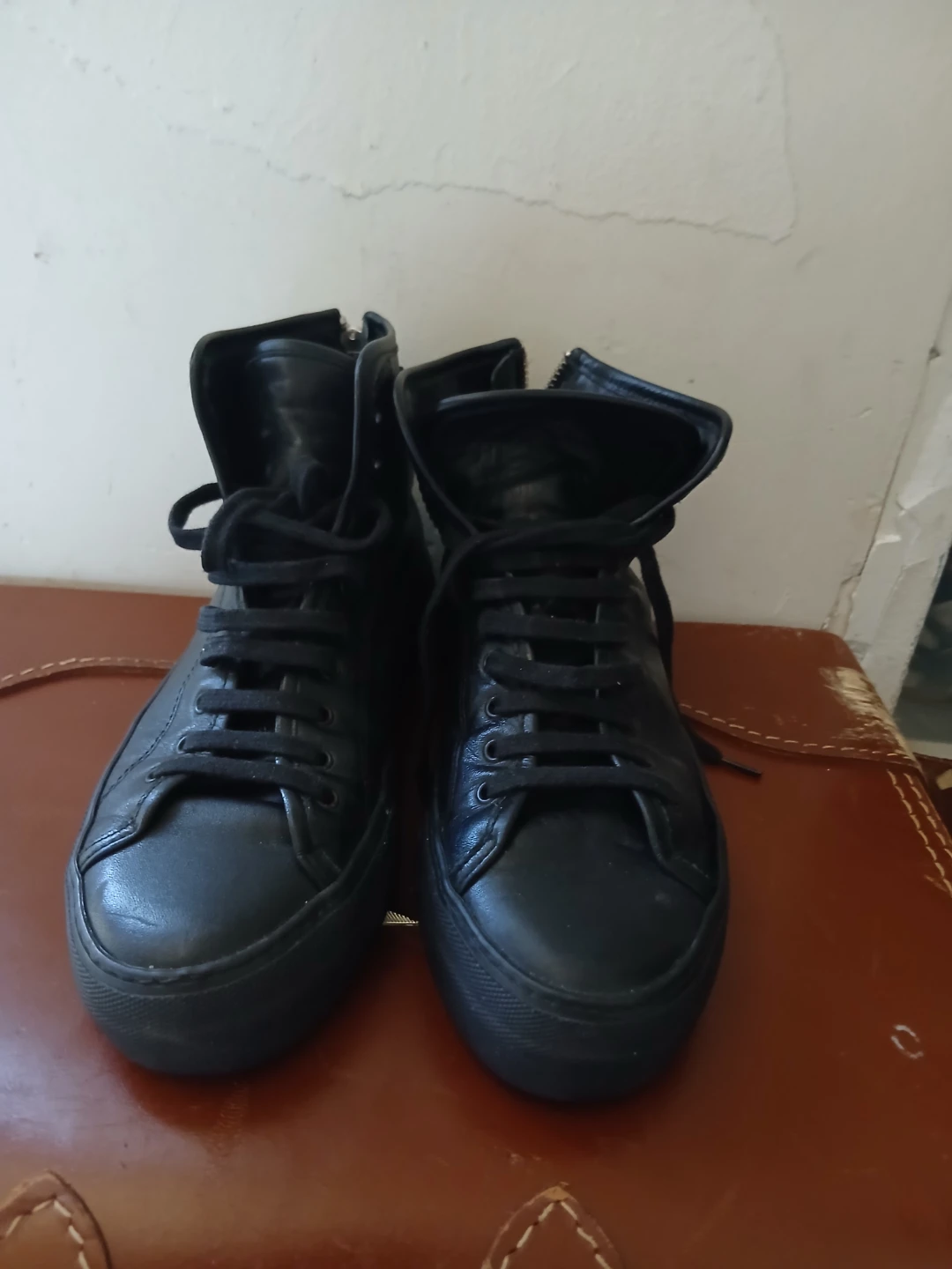 Common Projects Black Leather High-Top Sneakers - photo 2