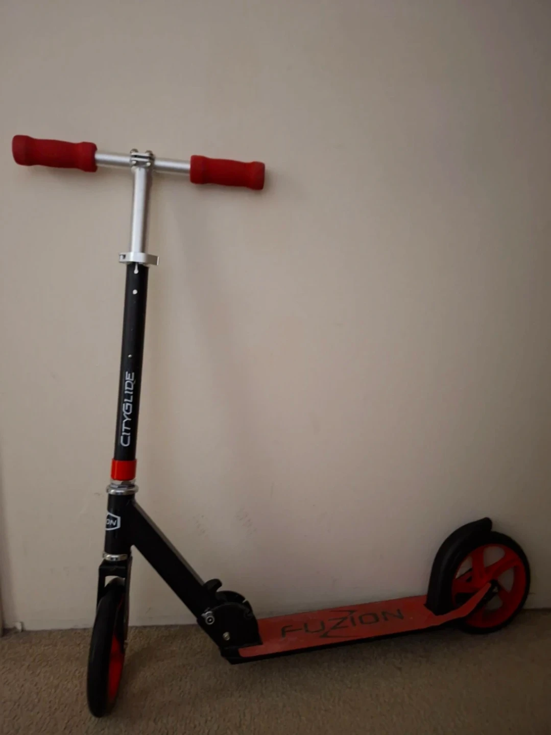 Fuzion CityGlide Kick Scooter