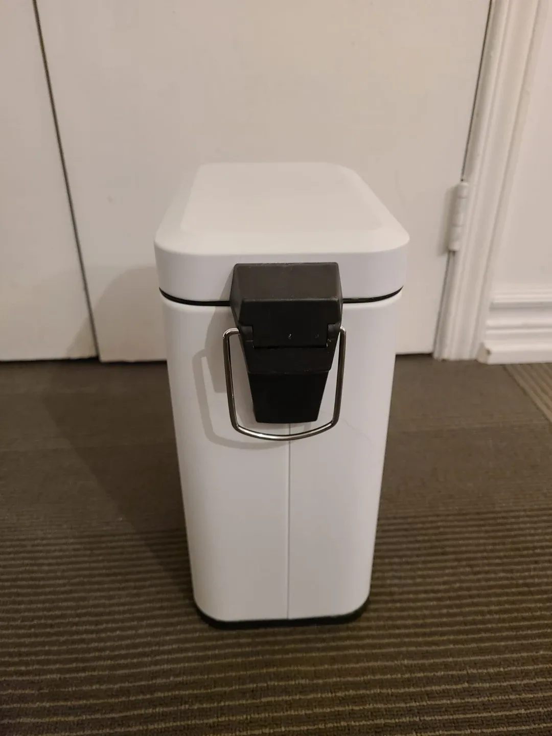 White Pedal Bin - photo 4
