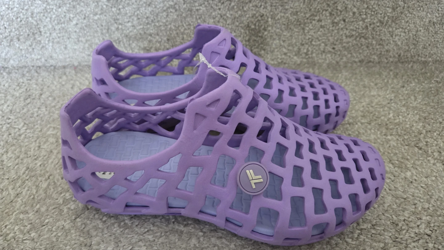 Purple Water Shoes size 3 US - photo 2
