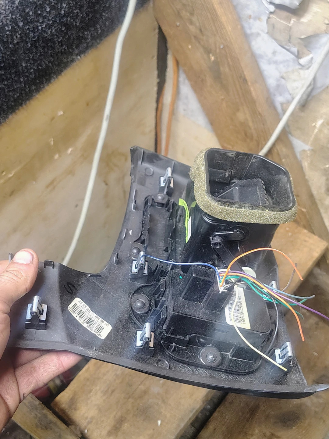 Chevrolet Silverado Light Switch Bezel with Vent - photo 3