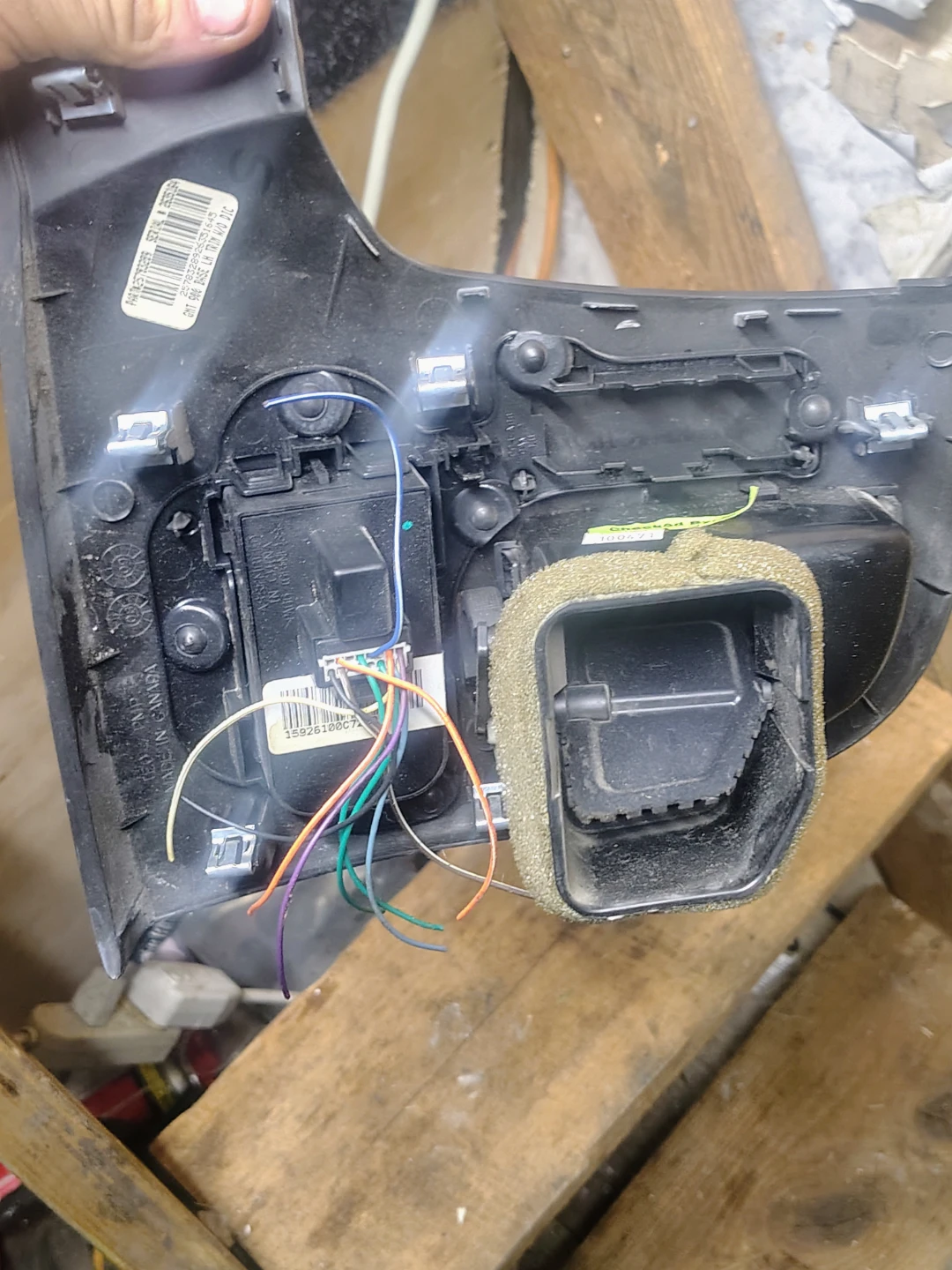 Chevrolet Silverado Light Switch Bezel with Vent - photo 4