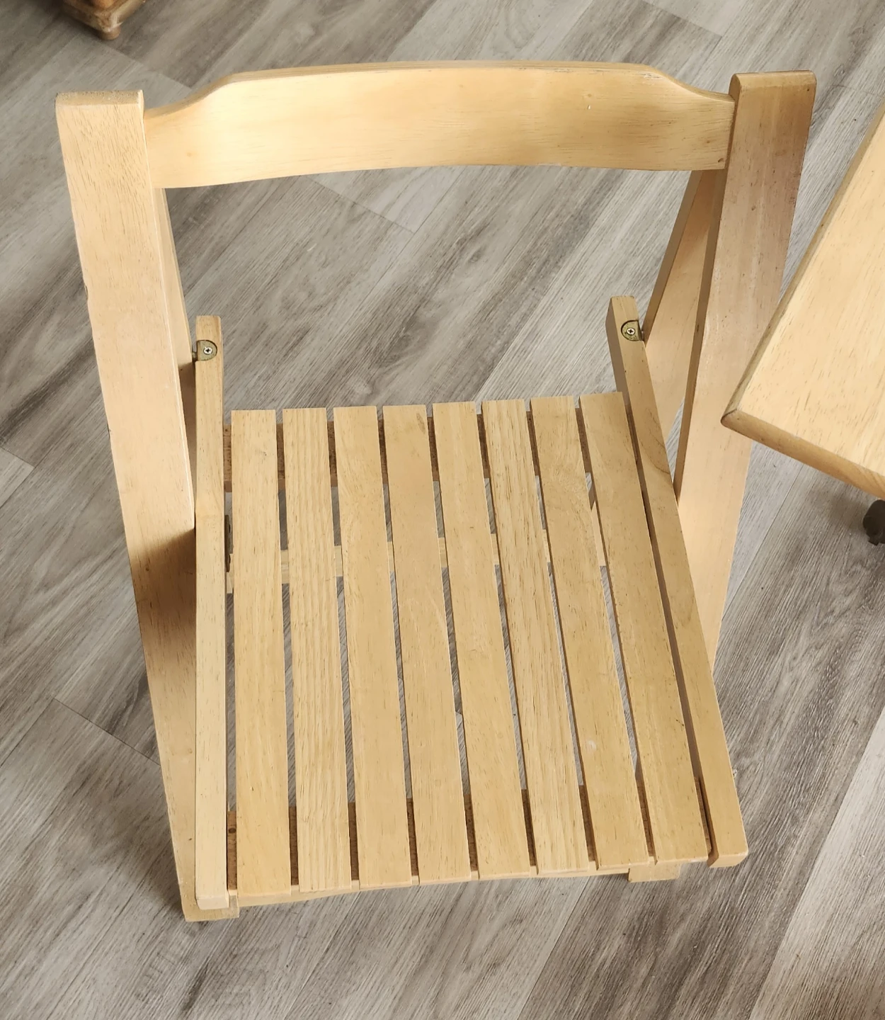 Light Wood Folding Table with 4 Chairs - photo 5