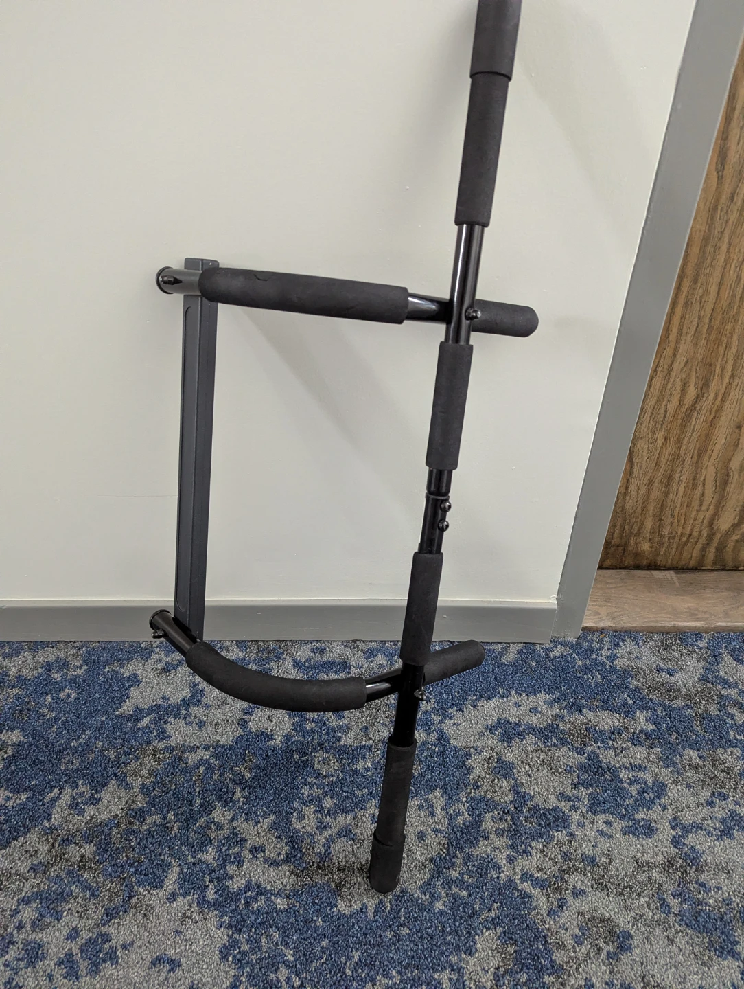Doorway Pull-Up Bar