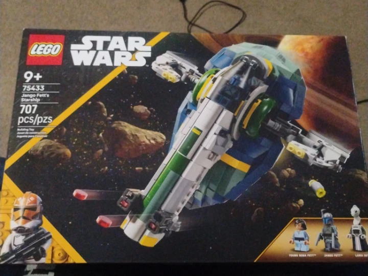 LEGO Star Wars 75433 Jango Fett's Starship Building Toy