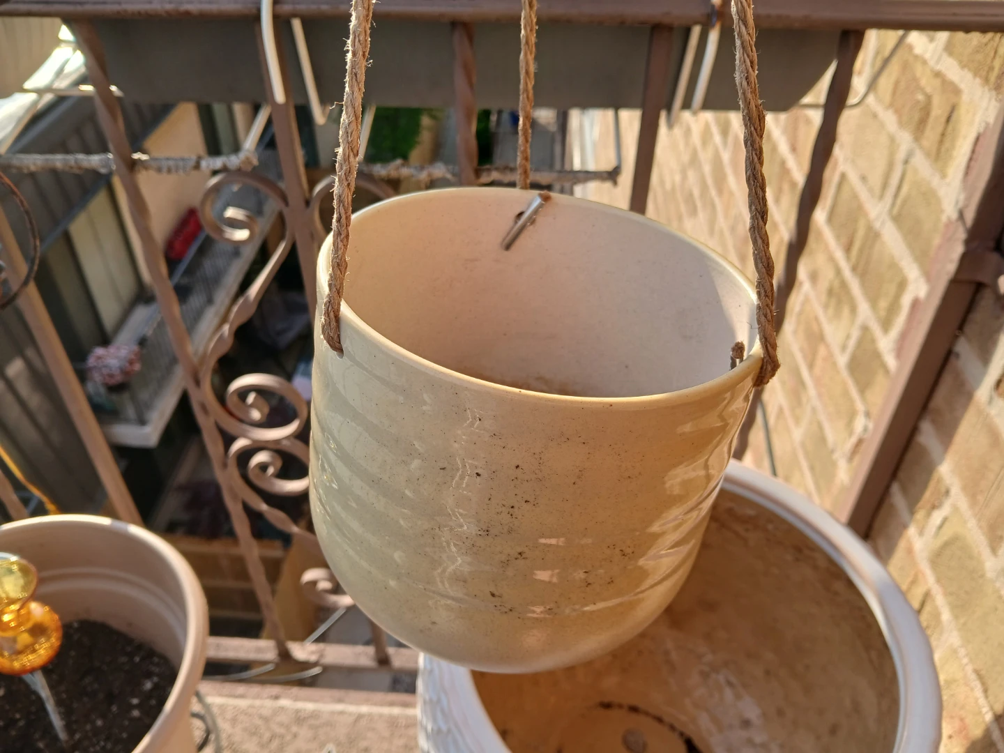 Plant pot and patio decorations - photo 3
