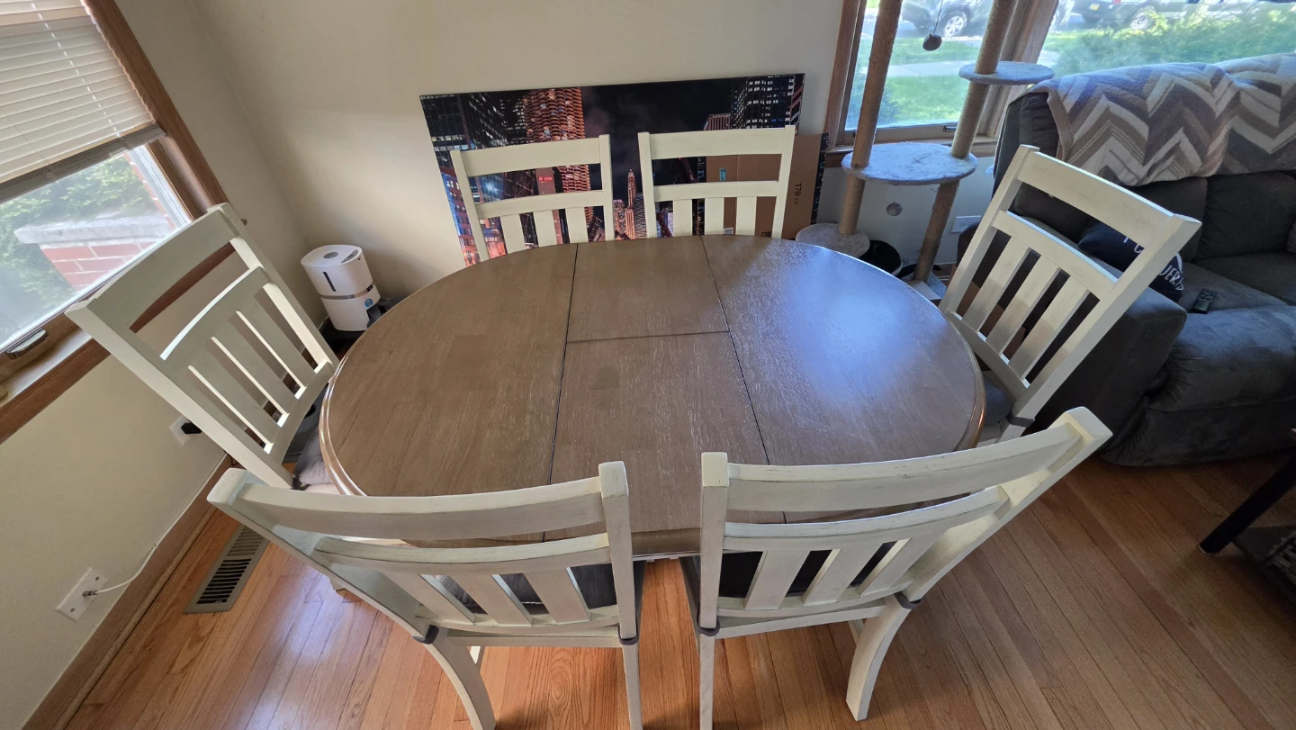 Dinning table with 6 chairs