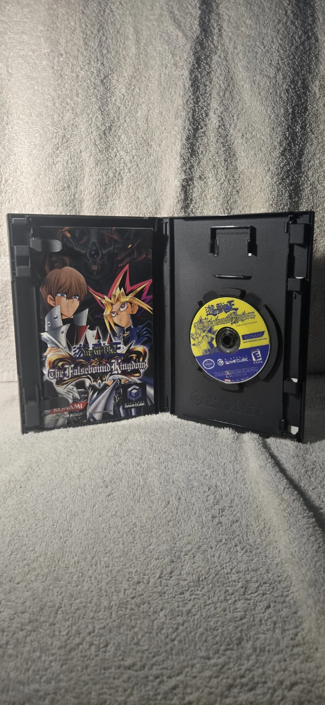 Yu-Gi-Oh! The Falsebound Kingdom Nintendo GameCube - photo 2