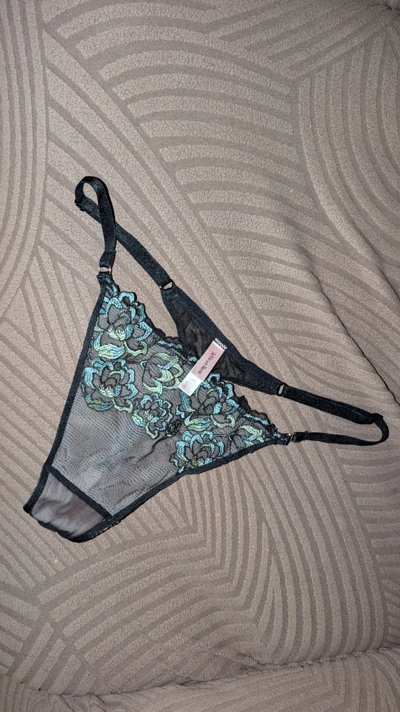 Black Lace Floral G-string - photo 2