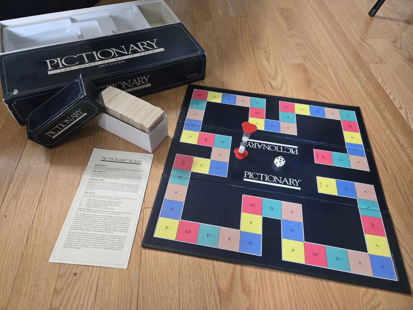 Pictionary First Edition (No Paper)