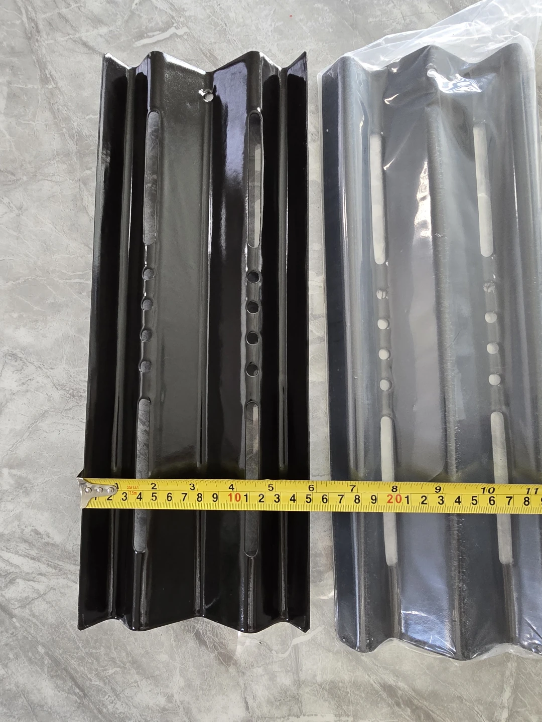 Set of 4 Black Porcelain Steel Grill Heat Plates - photo 3