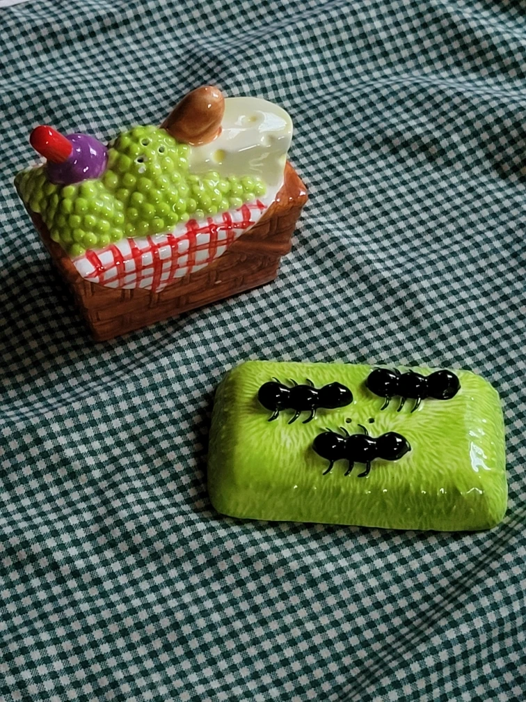 Picnic Basket with Ants Salt and Pepper Shakers