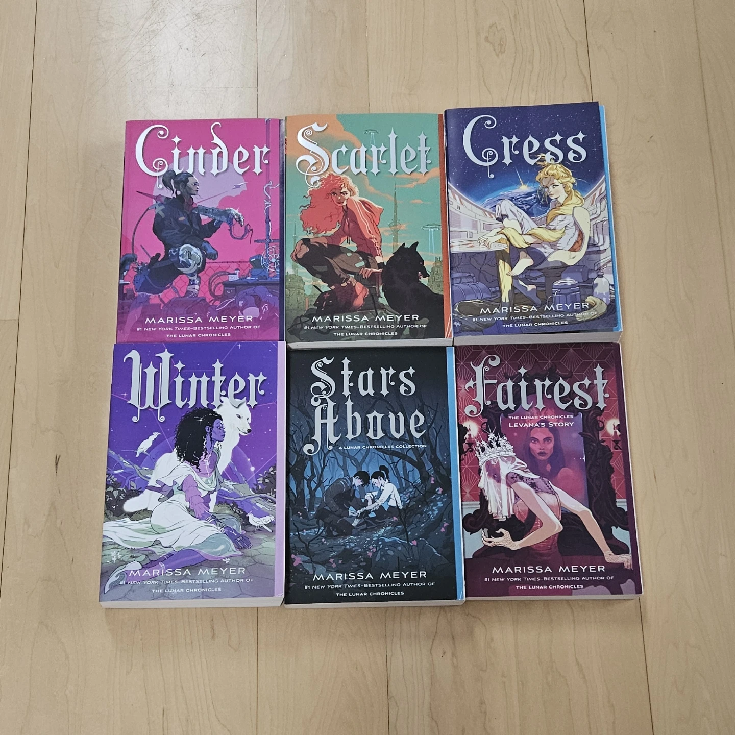 The Lunar Chronicles Books by Marissa Meyer
