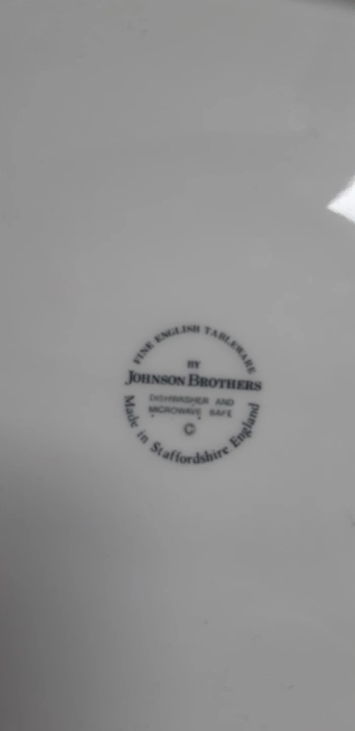 Large Johnson Brothers Platter - photo 3
