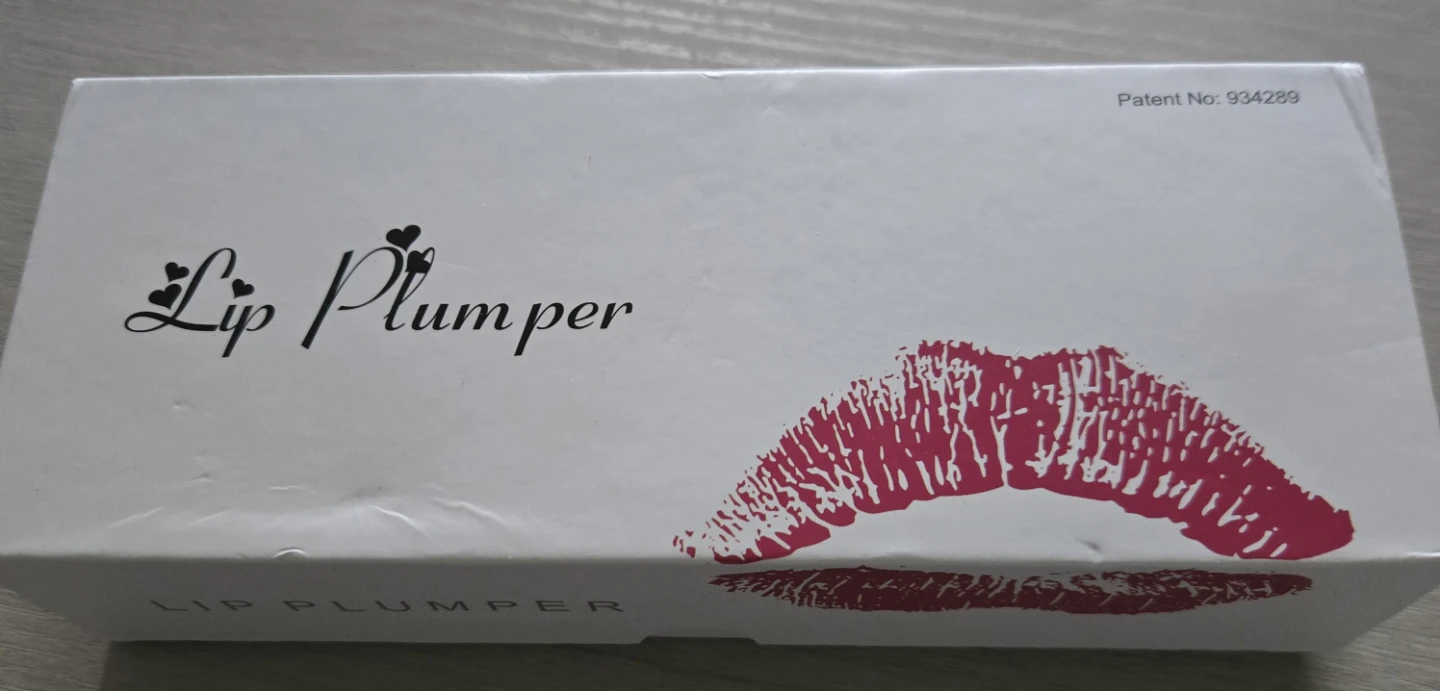 Lip Plumper Device