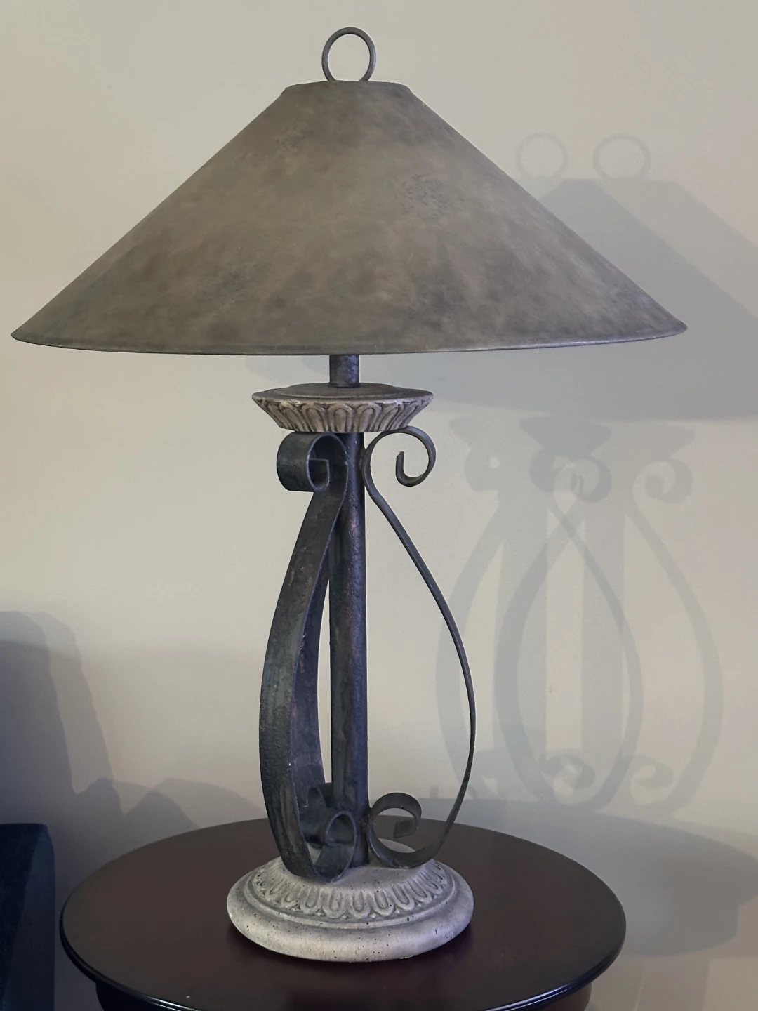 Tuscan Style Table Lamp - photo 2
