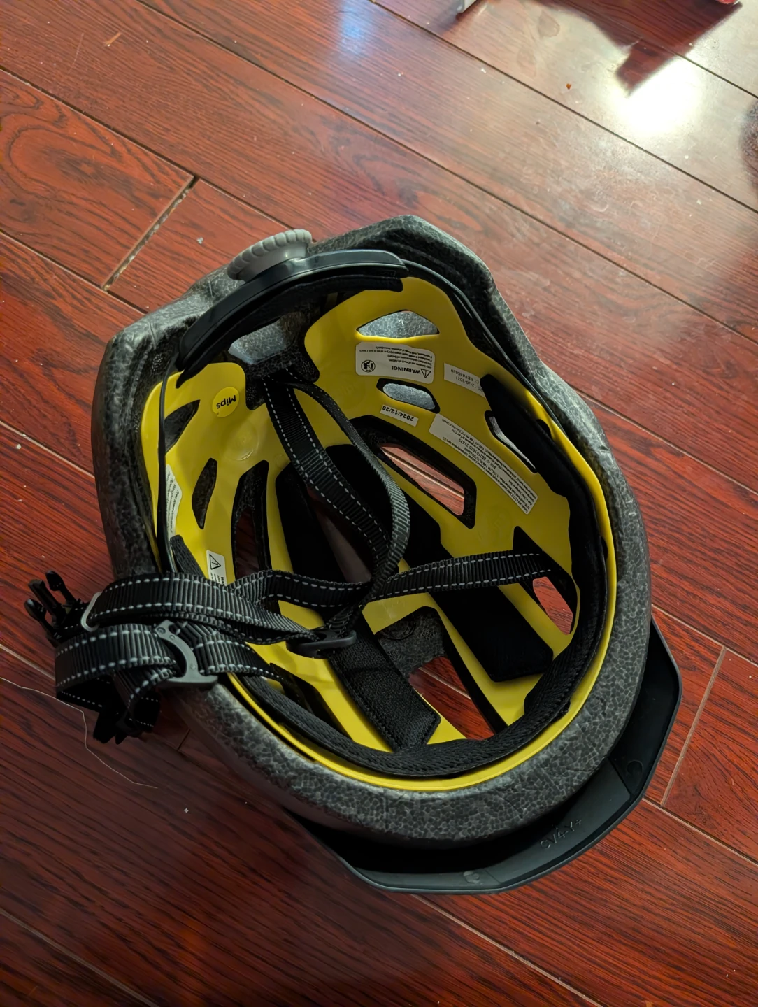 Lumos Ultra MIPS Bike Helmet with LED Lights - photo 5
