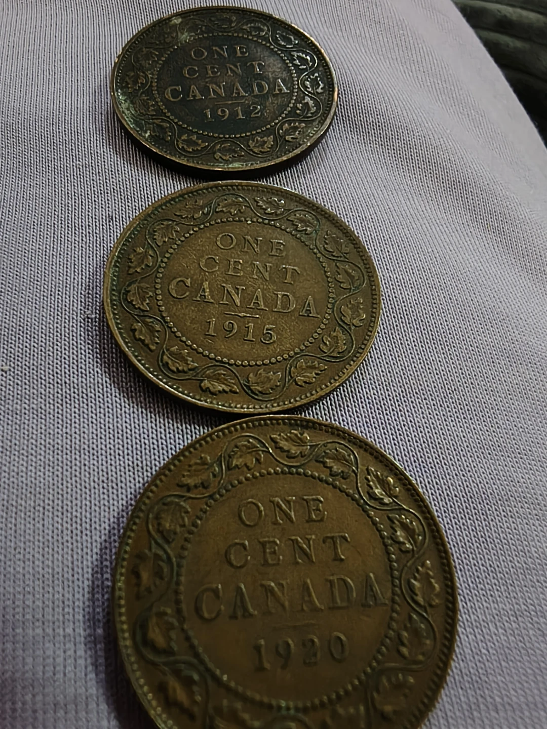 Canadian One Cent Coins - 1912, 1915, 1920 - photo 2