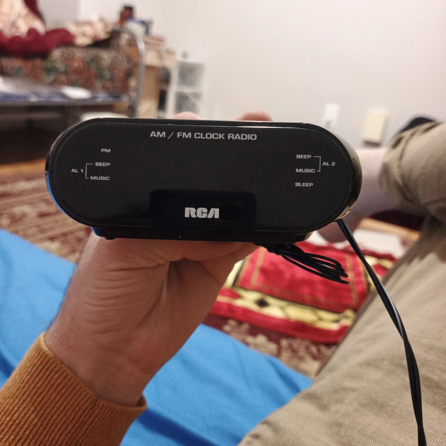 RCA AM/FM Clock Radio