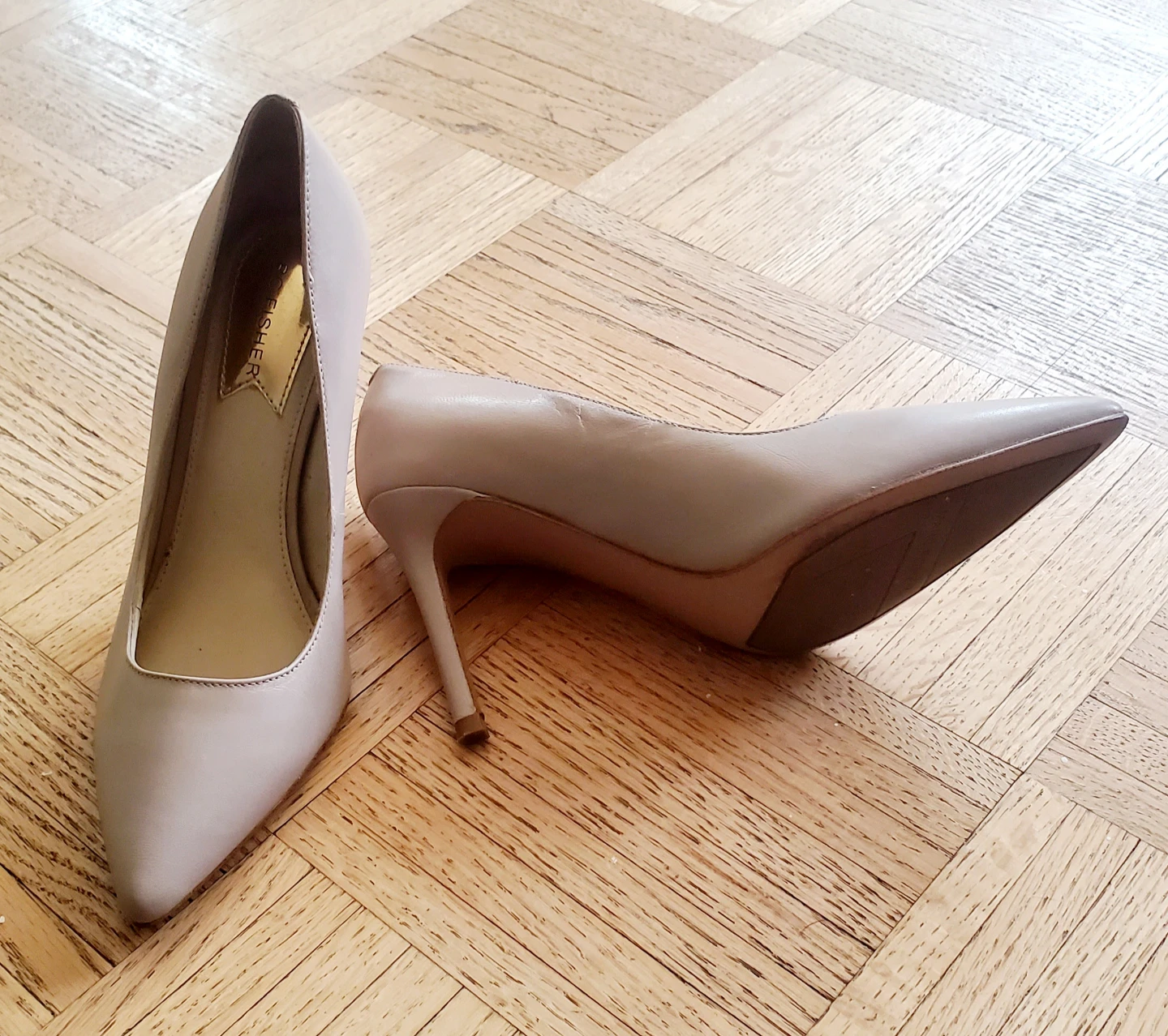 Marc Fisher Women's Beige Pointed Toe Heels - photo 4