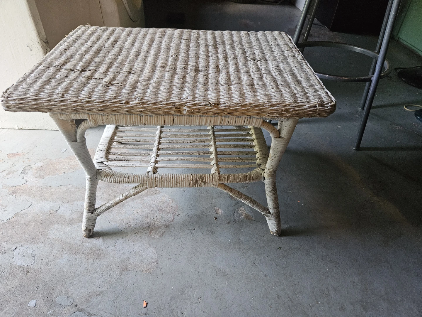 White Wicker Side Table with Shelf - photo 3