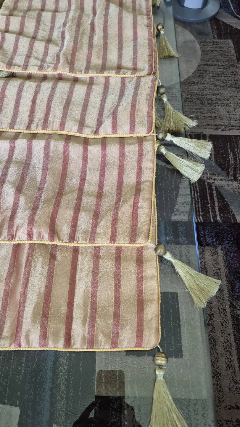Decorative pillow case with Tassels - photo 2