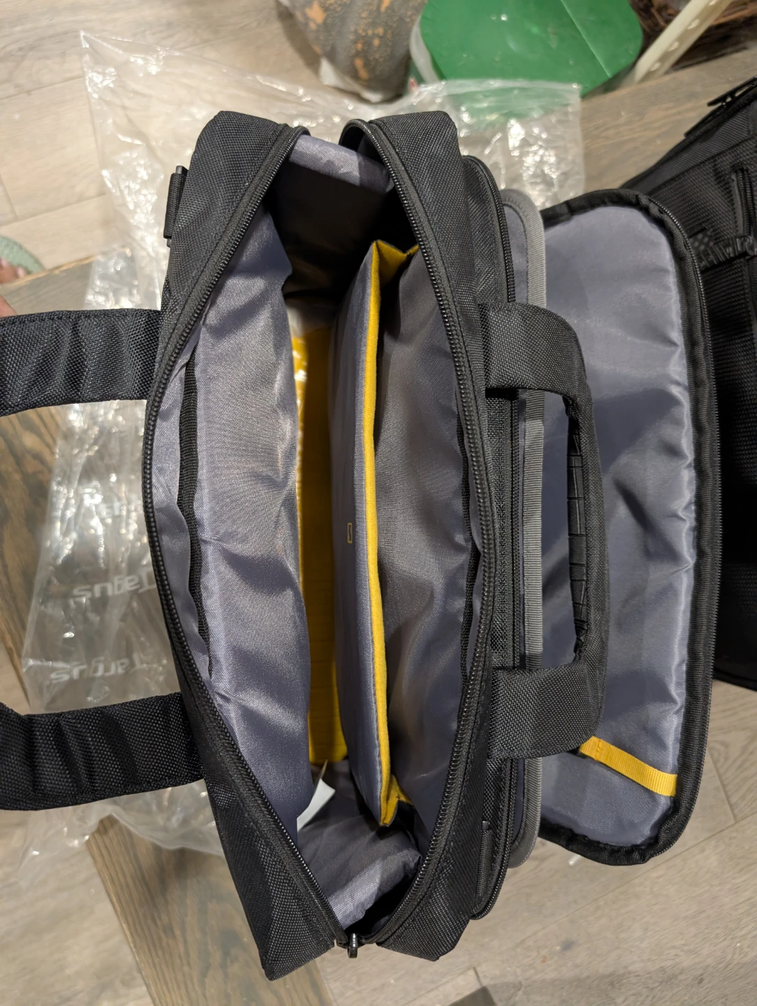 Targus Laptop Bag - photo 5